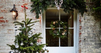 December 2015 - Front Doors & Hallways - Issue 246