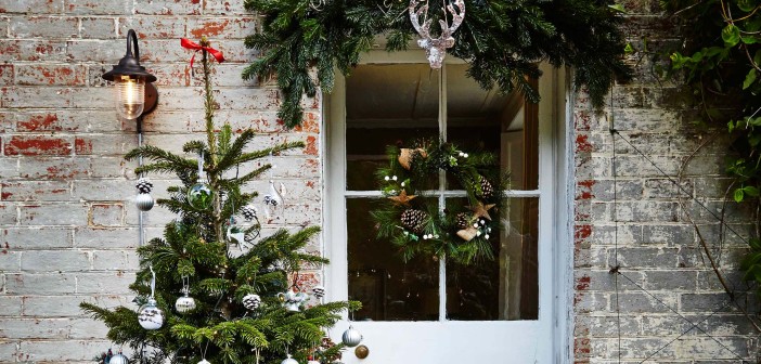 December 2015 - Front Doors & Hallways - Issue 246