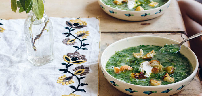 June 2019 - Cookery - Parsley soup with garlic butter croutons - Issue 288