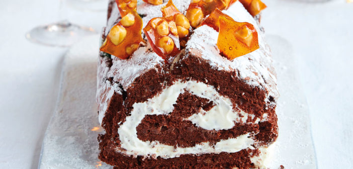 Cookbooks - December 2019 - Issue 294 Mary Berry - Chocolate and hazelnut boozy roulade