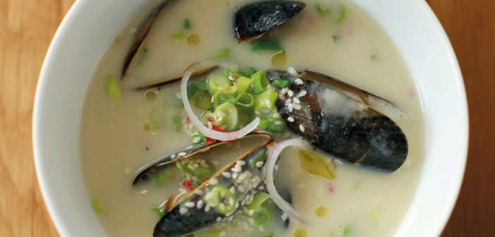 Thai Crab & Mussel Soup
