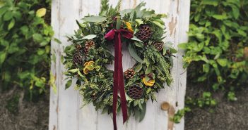 Wreath Making – December 2025 – Issue 364 Wreath Making - December 2025 - Issue 364
